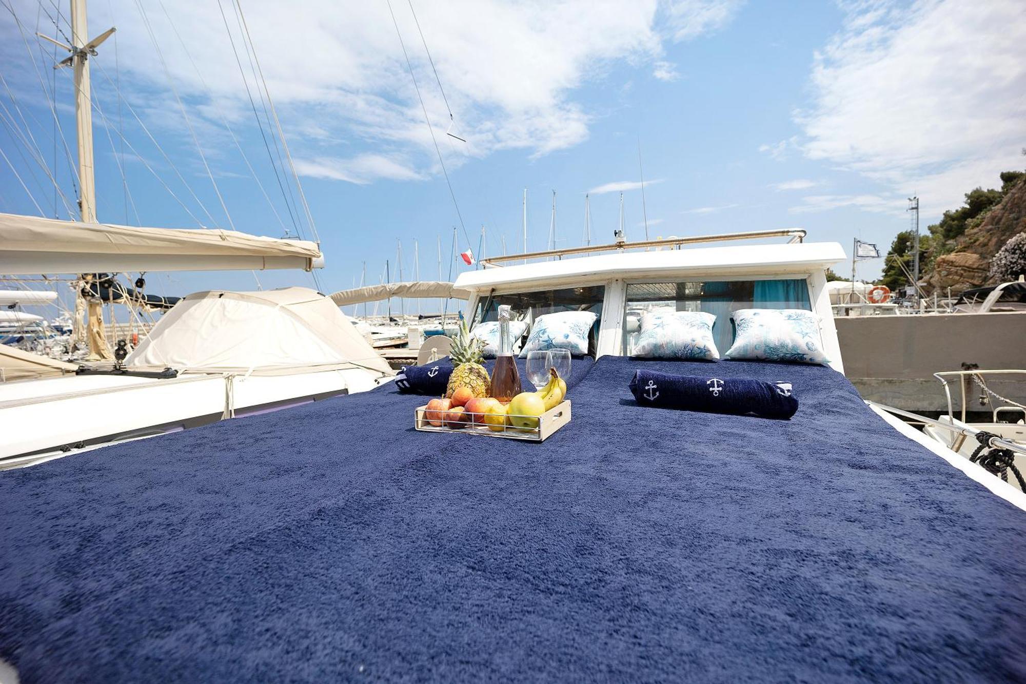 Aloha Jak'S Boat Alassio Bagian luar foto